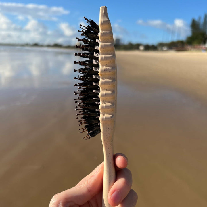 Definieren Sie die Bürste für perfekte Locken